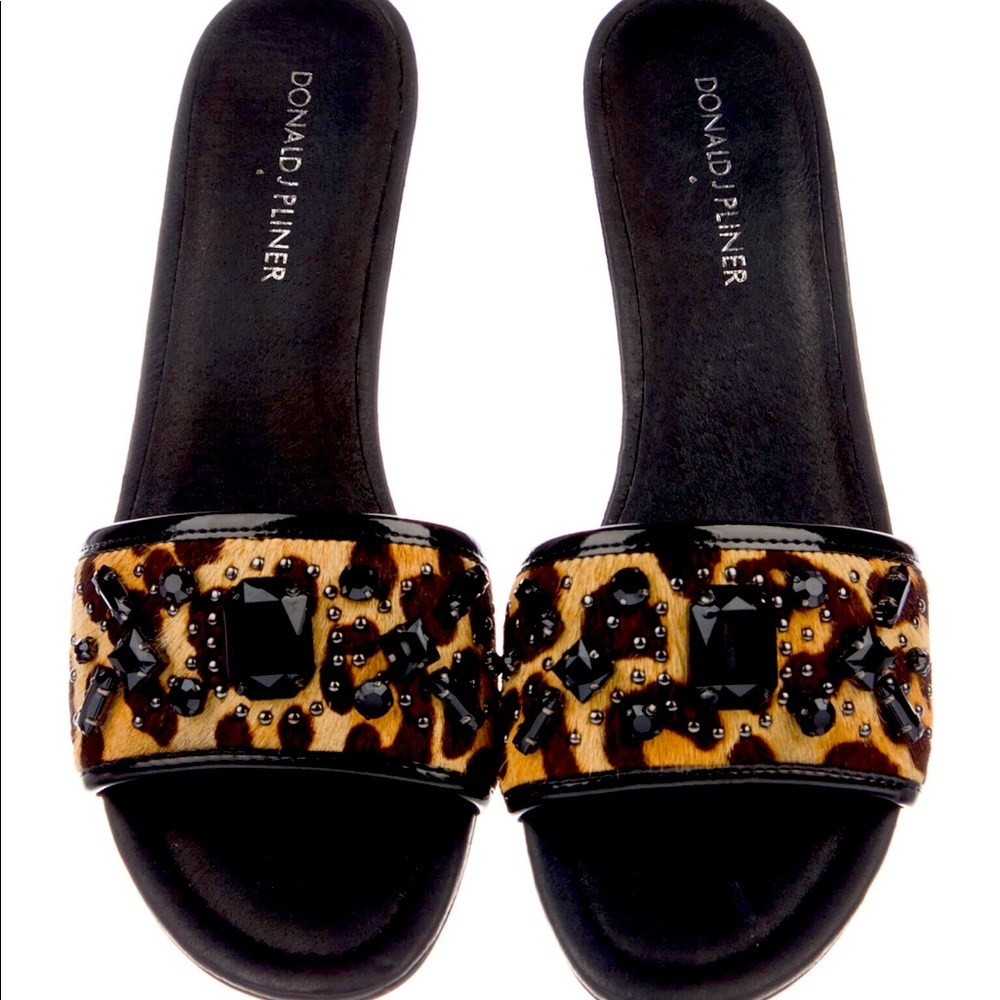 Leopard Sandals 8.5 US Donal J Pliner